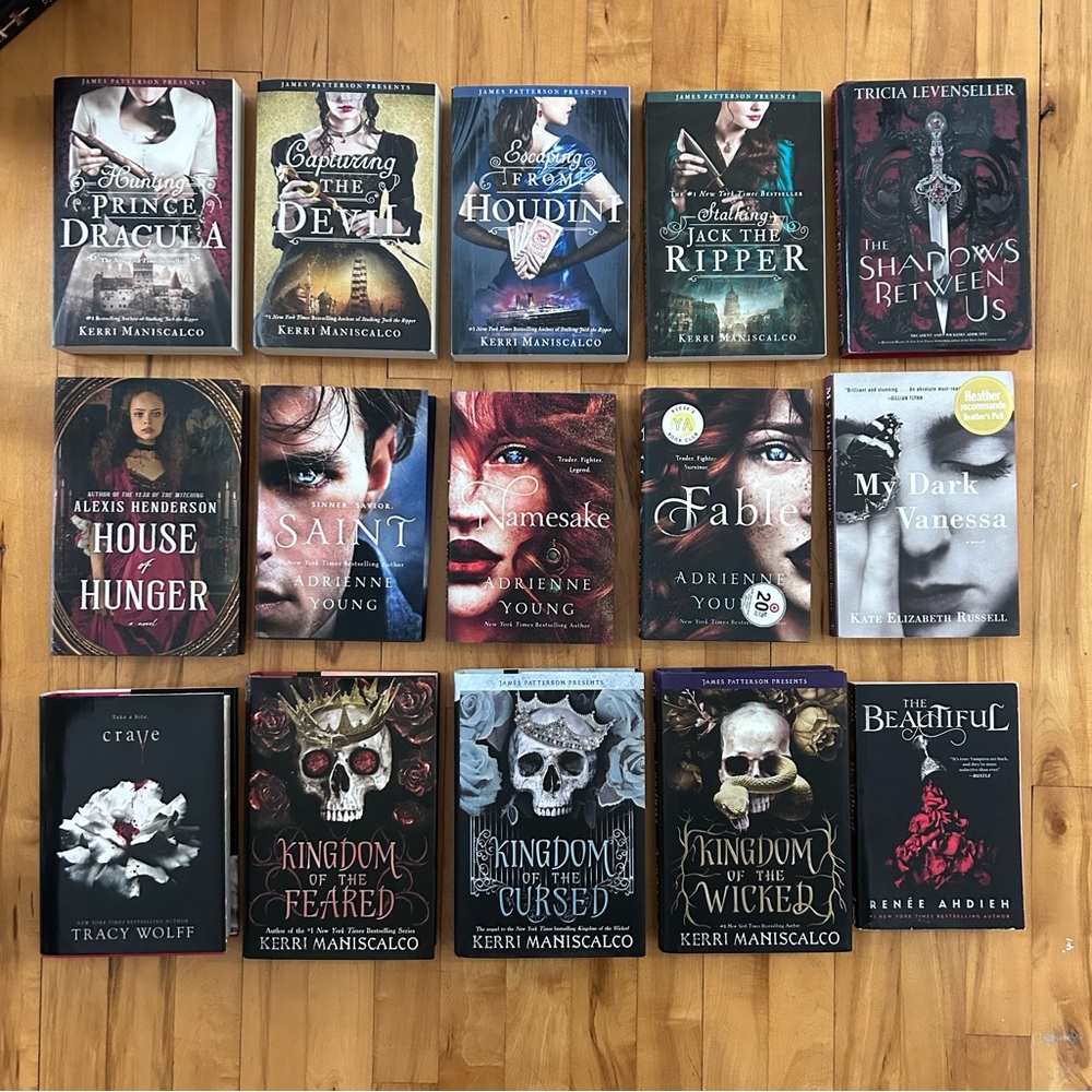 BOOKS Romance & Fantasy romance